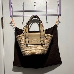 TOD’S leather trim raffia tote bag